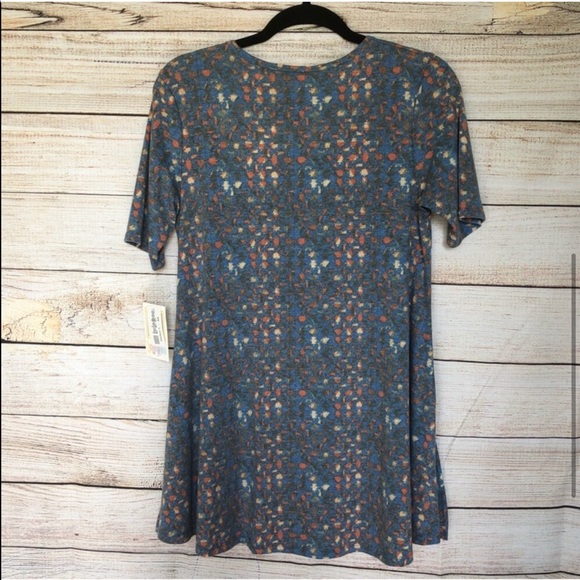 LuLaRoe Perfect T - Picture 3 of 5